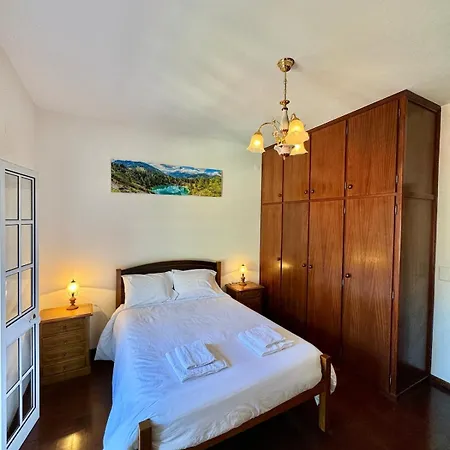 Дом отдыха With Game And Entertainment