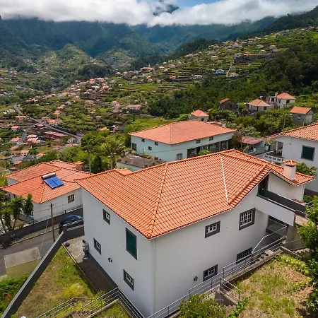 With Game And Entertainment Holiday home Sao Vicente (Madeira)