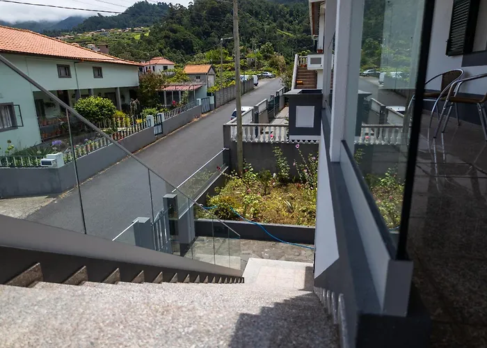 Dom wakacyjny With Game And Entertainment São Vicente